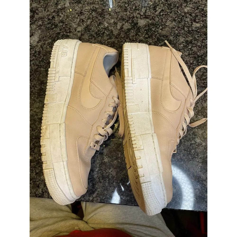 Nike Women's Size 10 Air Force 1 Pixel Particle Beige  CK6649-200 Fast Ship‎ - Image 4
