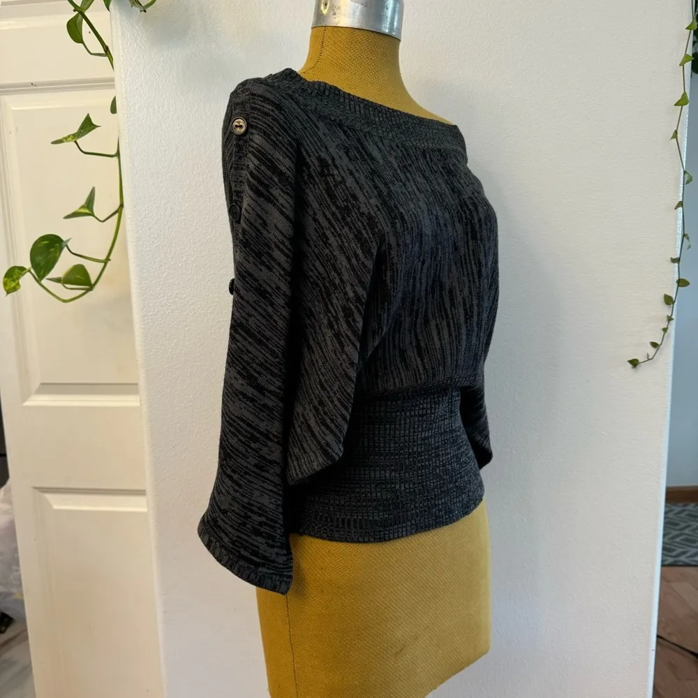 Women's Grey and Black Textured Knit Top / jumper. Gray Size undefined - Image 4