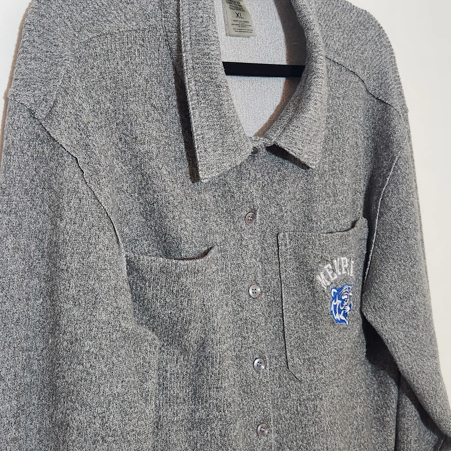 Gameday Couture Memphis Tigers Gray Knit Button - Image 3