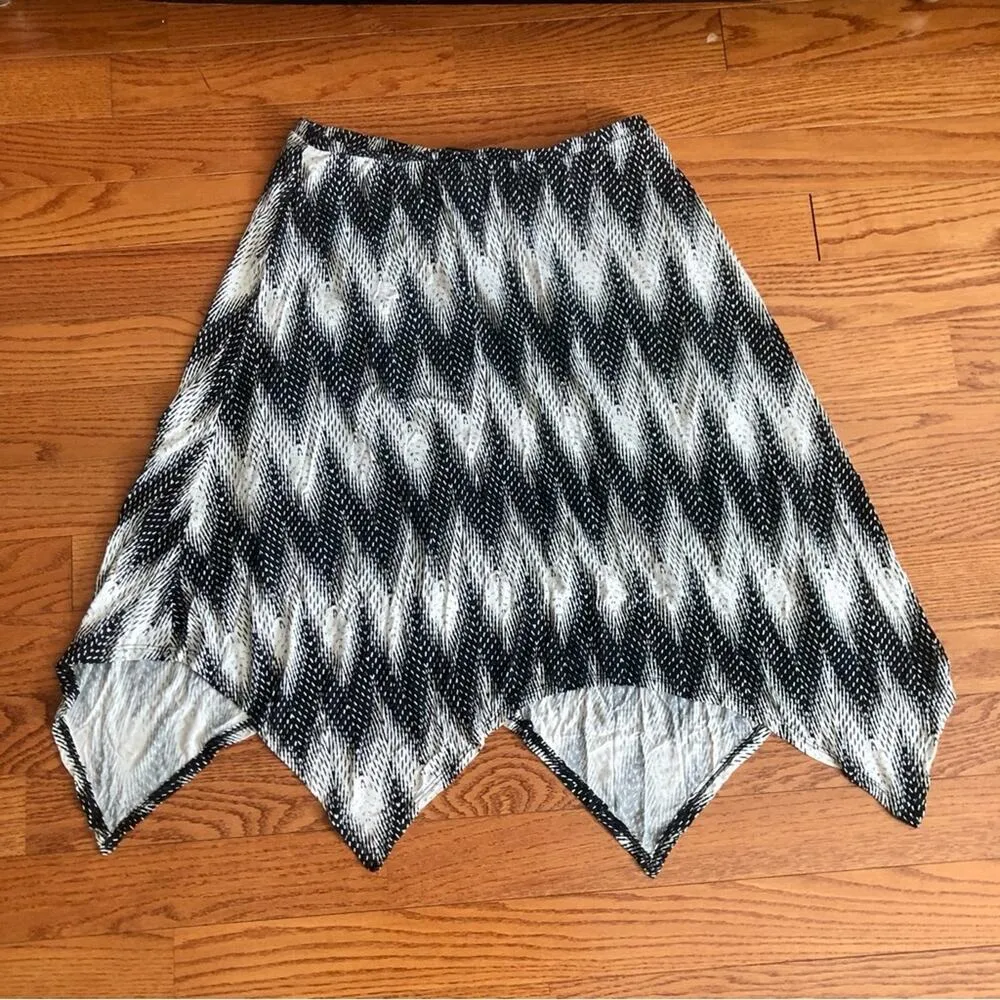 BOBEAU Asymmetrical Pull On Lined Black White Rayon Blend Long Skirt Women’s 1X - Image 2