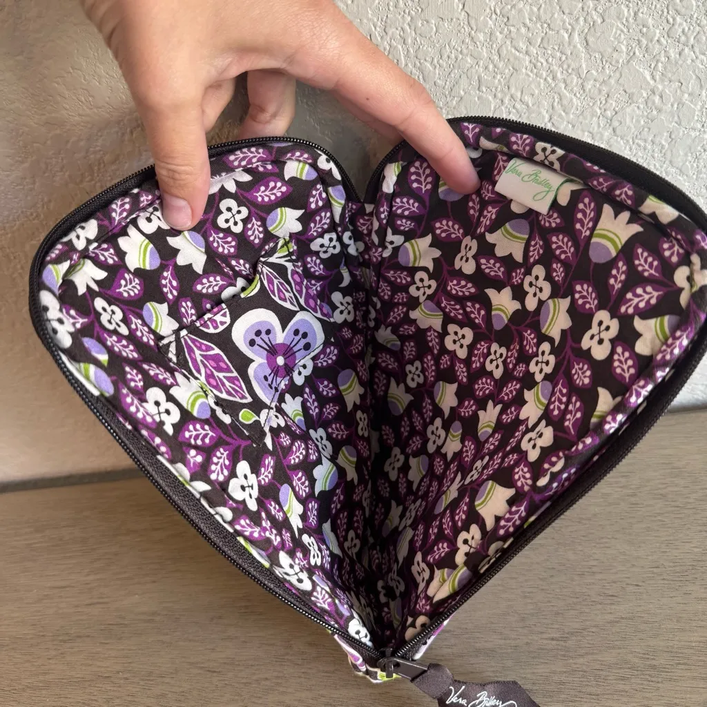Vera Bradley  Plum Petals Quilted‎ Tablet/E-Reader Case - Image 3