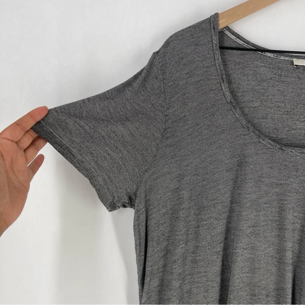 Wilfred Free Thin Stripes Gray Scoop Neck Relaxed Fit Short Sleeve Tee Size L‎ - Image 3