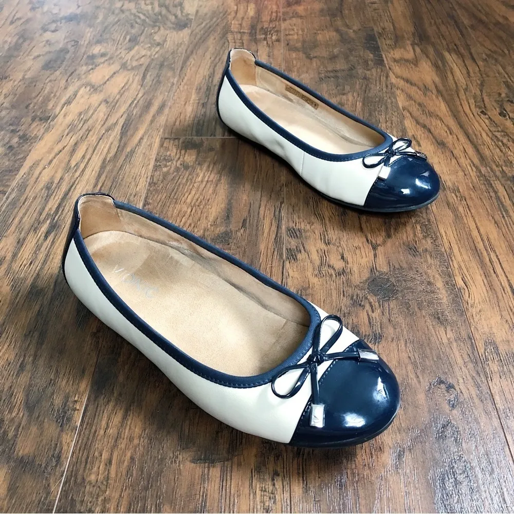 Vionic • WIDE Spark Minna Ballet Flat slipper cap toe navy cream orthopedic - Image 2