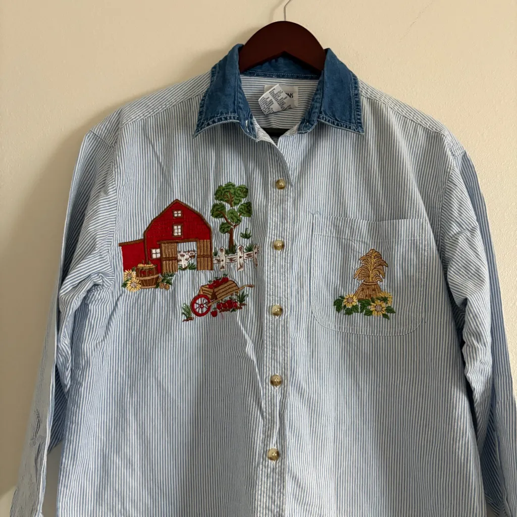 Vintage Light Blue Striped Button - Image 3