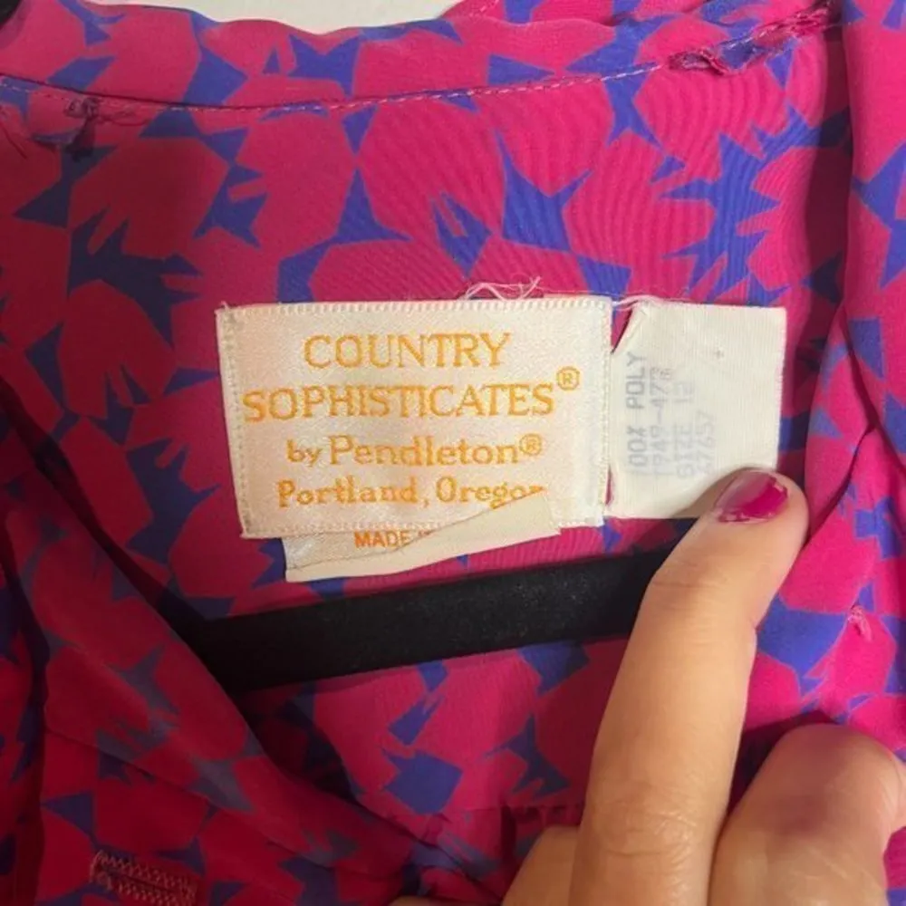 Pendleton 🌺 Vintage  Country Sophisticates patterned button down shirt - Image 3