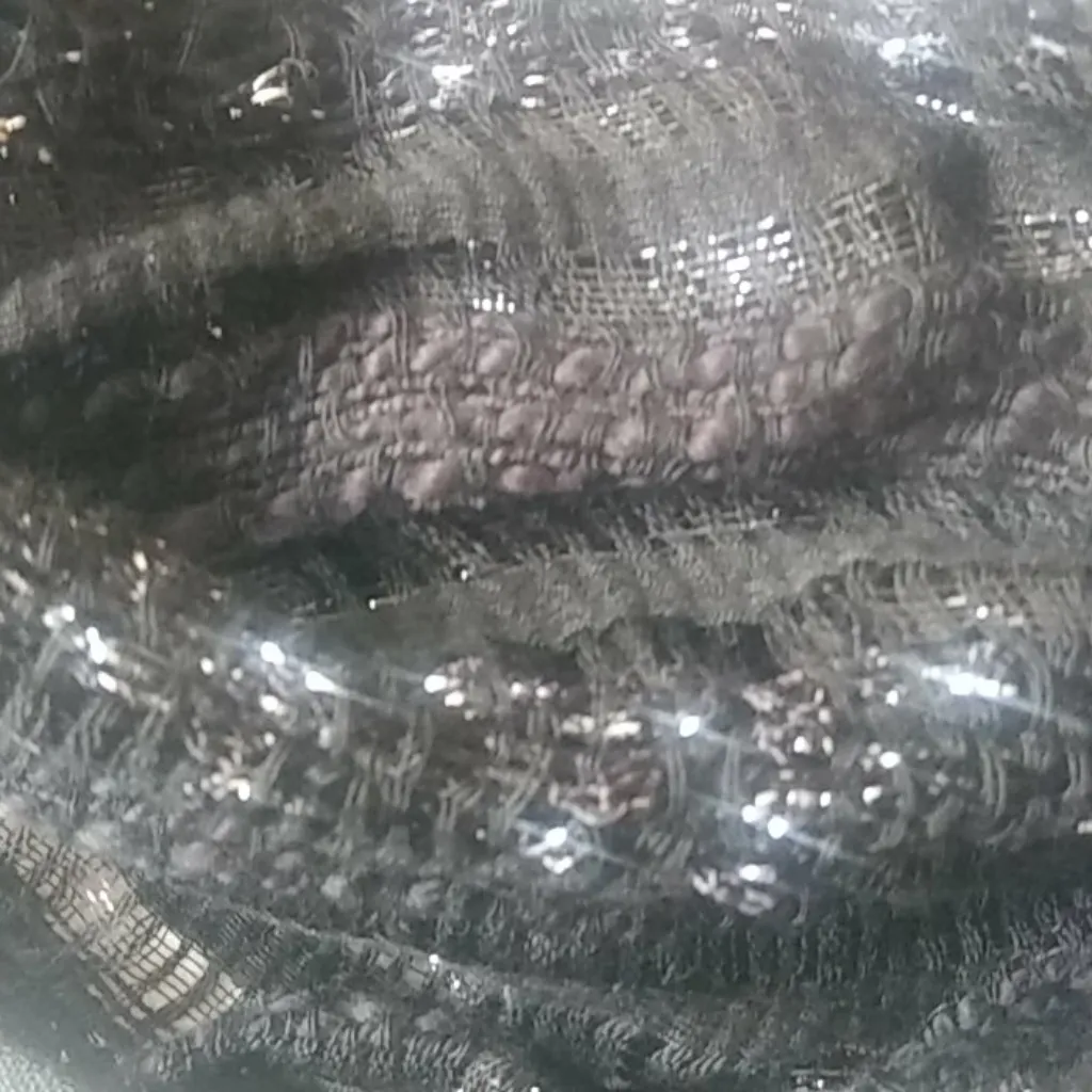 black infinity scarf with silver thread - Image 7