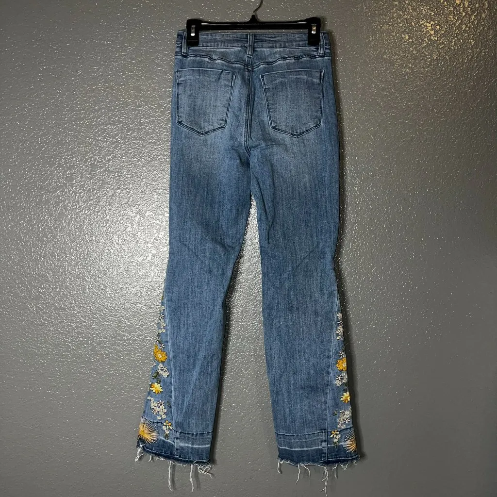 Share Similar items ca6942d0-a3b3-462c-bbab-07550fa5c28dS29669462-8e2c-4cc9-85f2 - Image 3