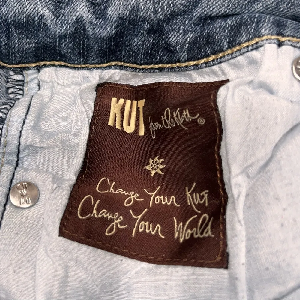 Kut From The Kloth Medium Wash Straight Leg Denim Jeans Women’s size 12 - Image 6