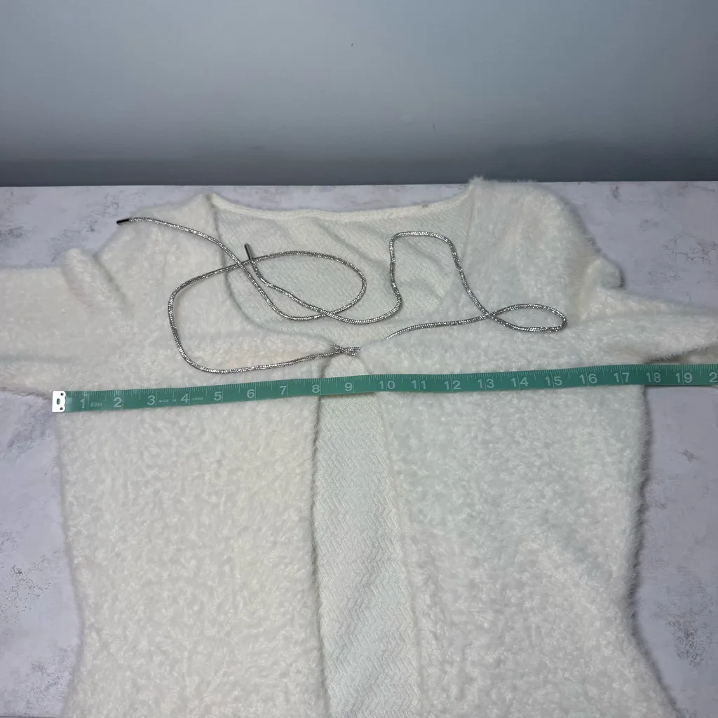 Women's White Fuzzy Cardigan Size M Silver Rhinestone Sparkle Bow Tie Size M - Image 3