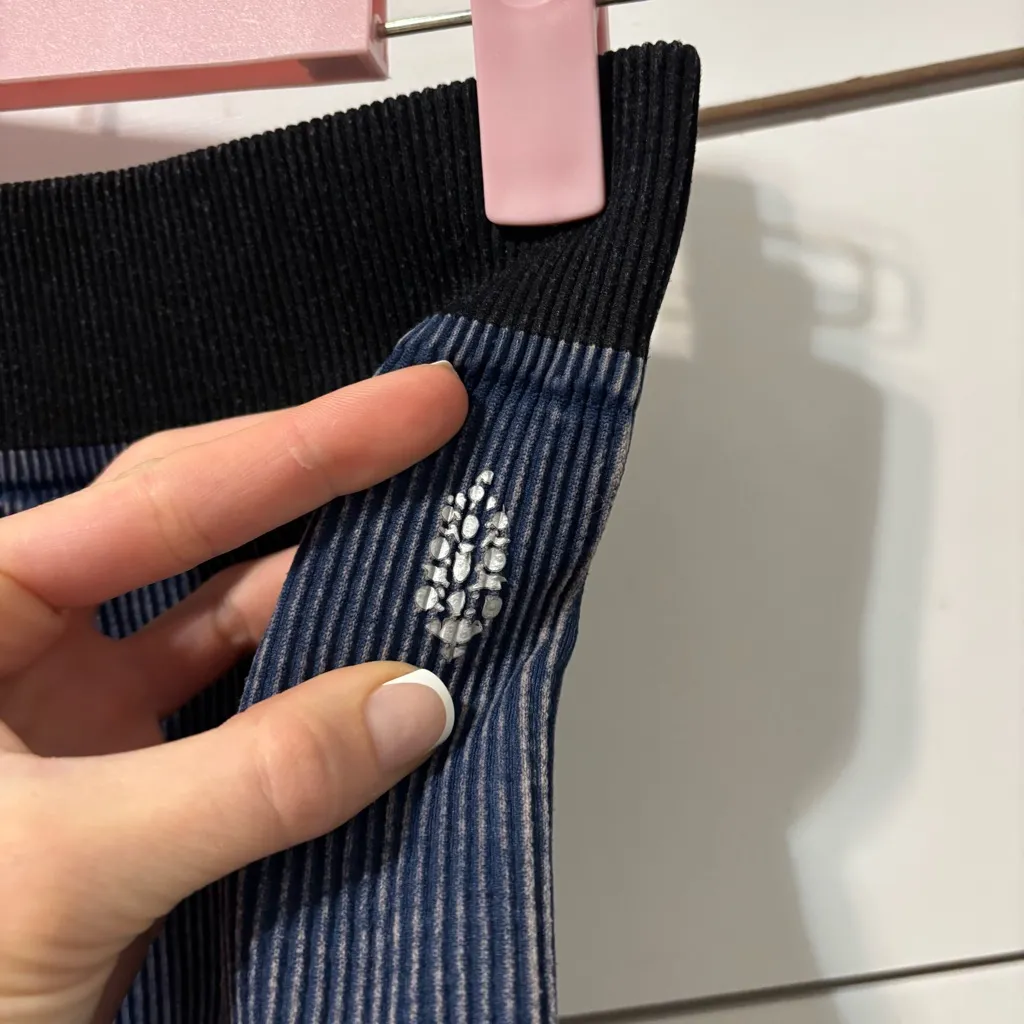 Free People Movement Prana Shorts Indigo Blue Size M - Image 5