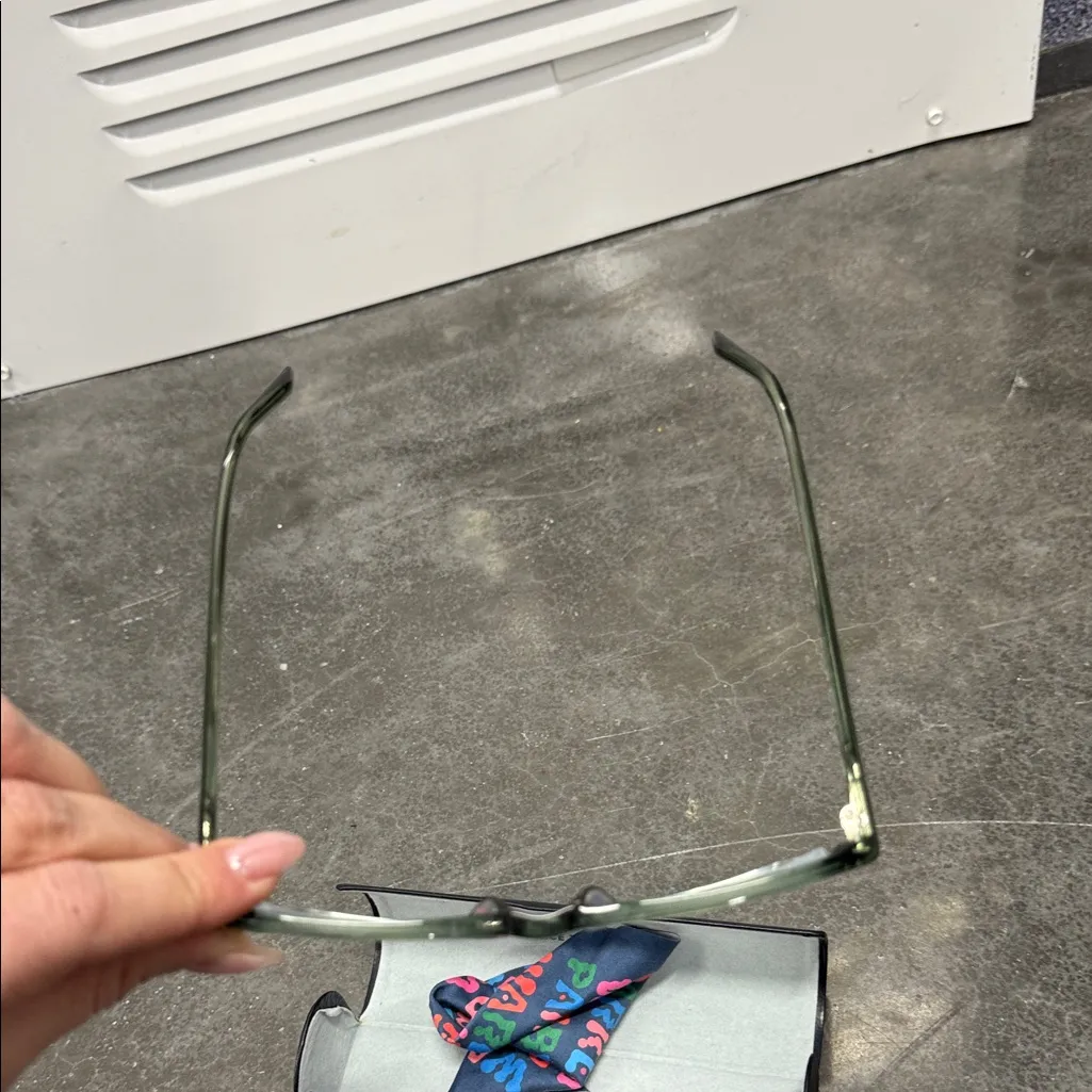 Warby Parker prescription Green Glasses frames - Image 2