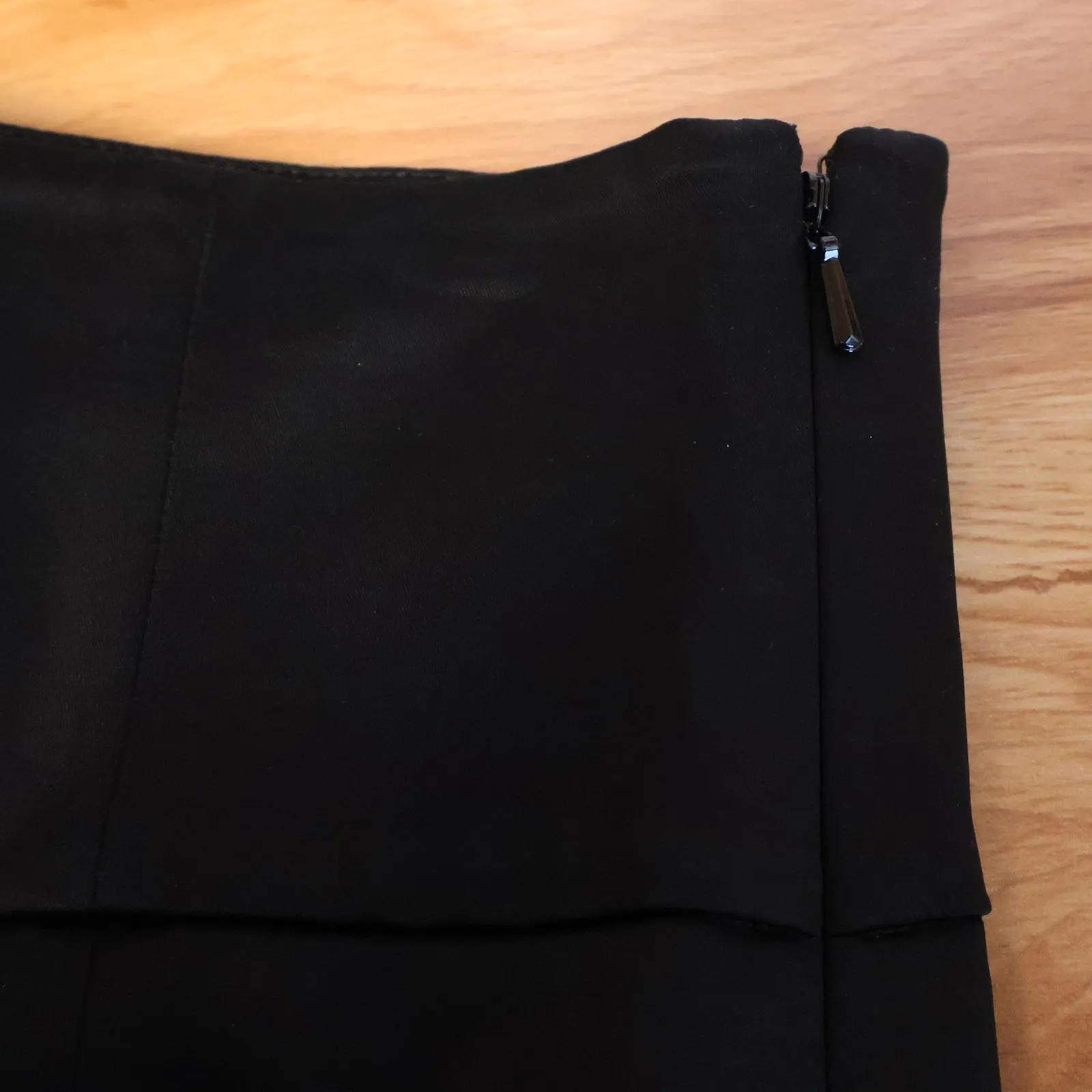 Guess by Marciano Satin Pencil Midi Skirt Minimalist Office Siren Black Size 8 - Image 6