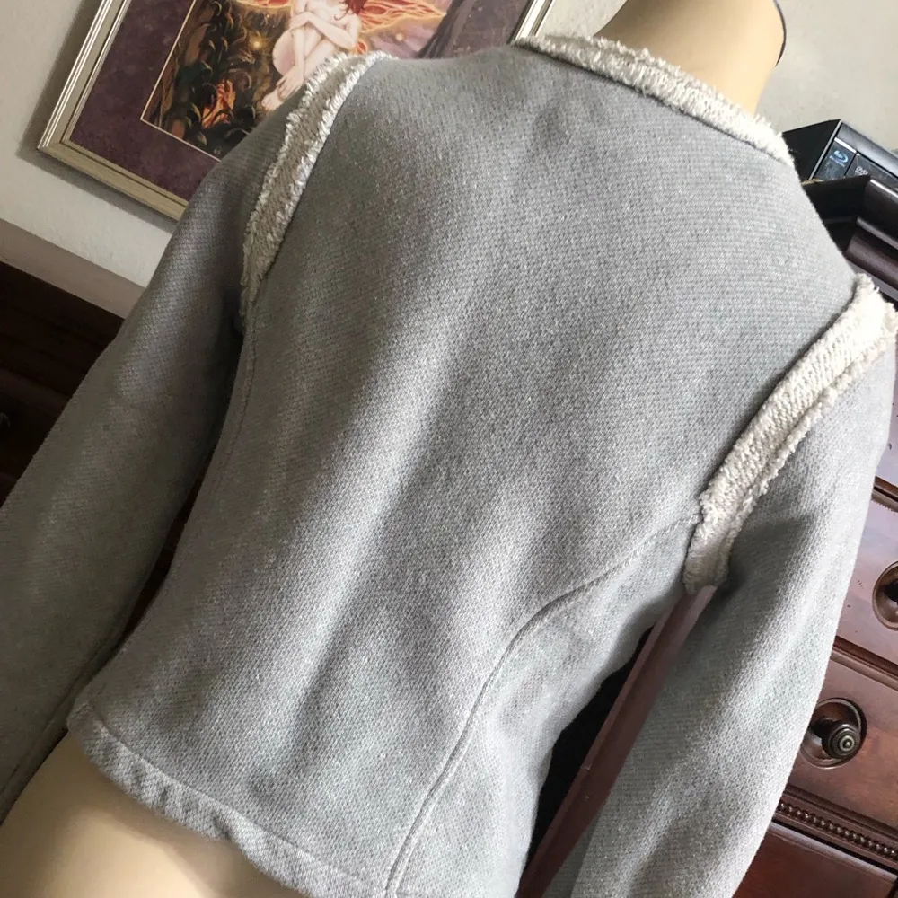 GAP asymmetrical zipper jacket - Image 3