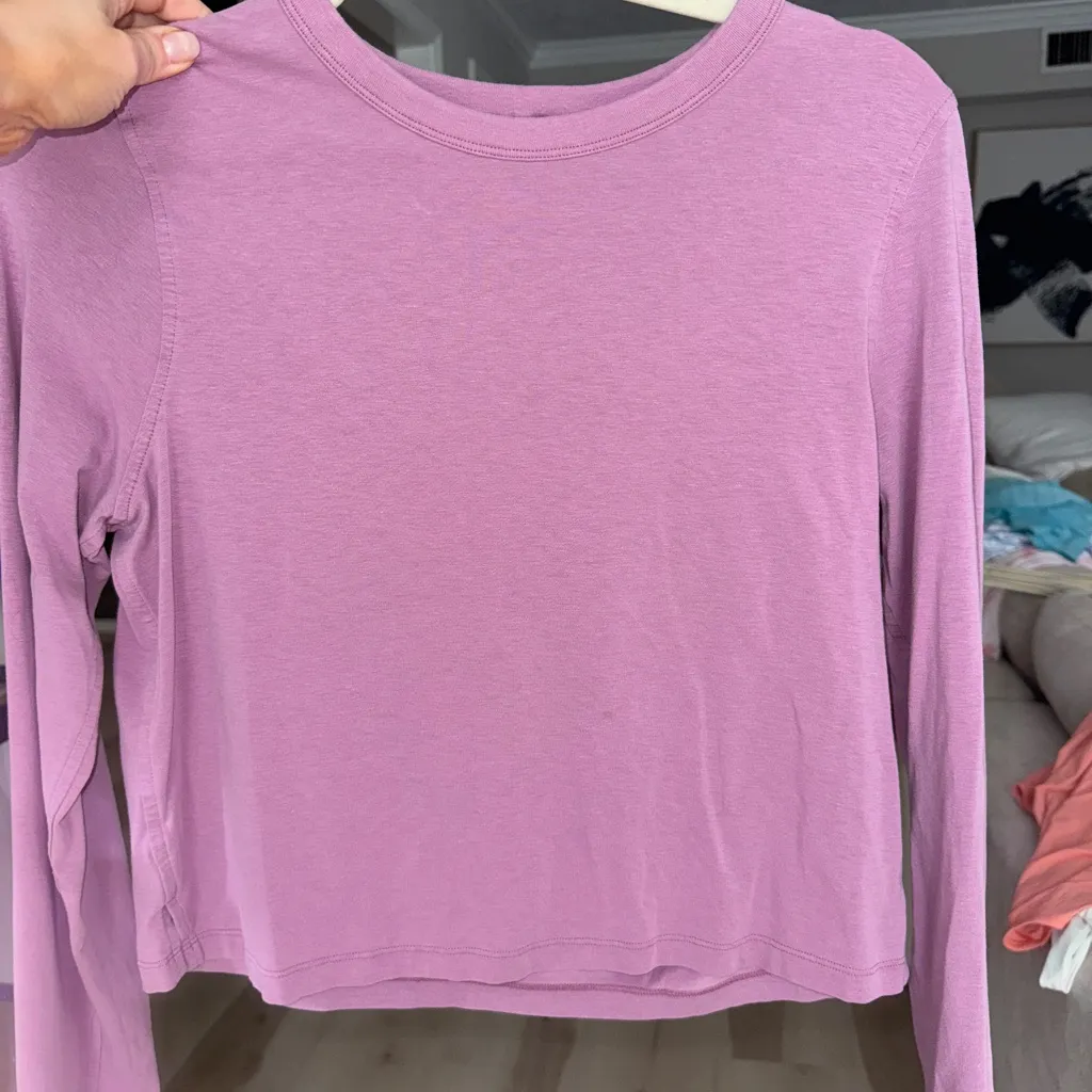 Lululemon cropped long sleeve tee Classic-Fit Cotton crew Shirt Velvet Dust - Image 7
