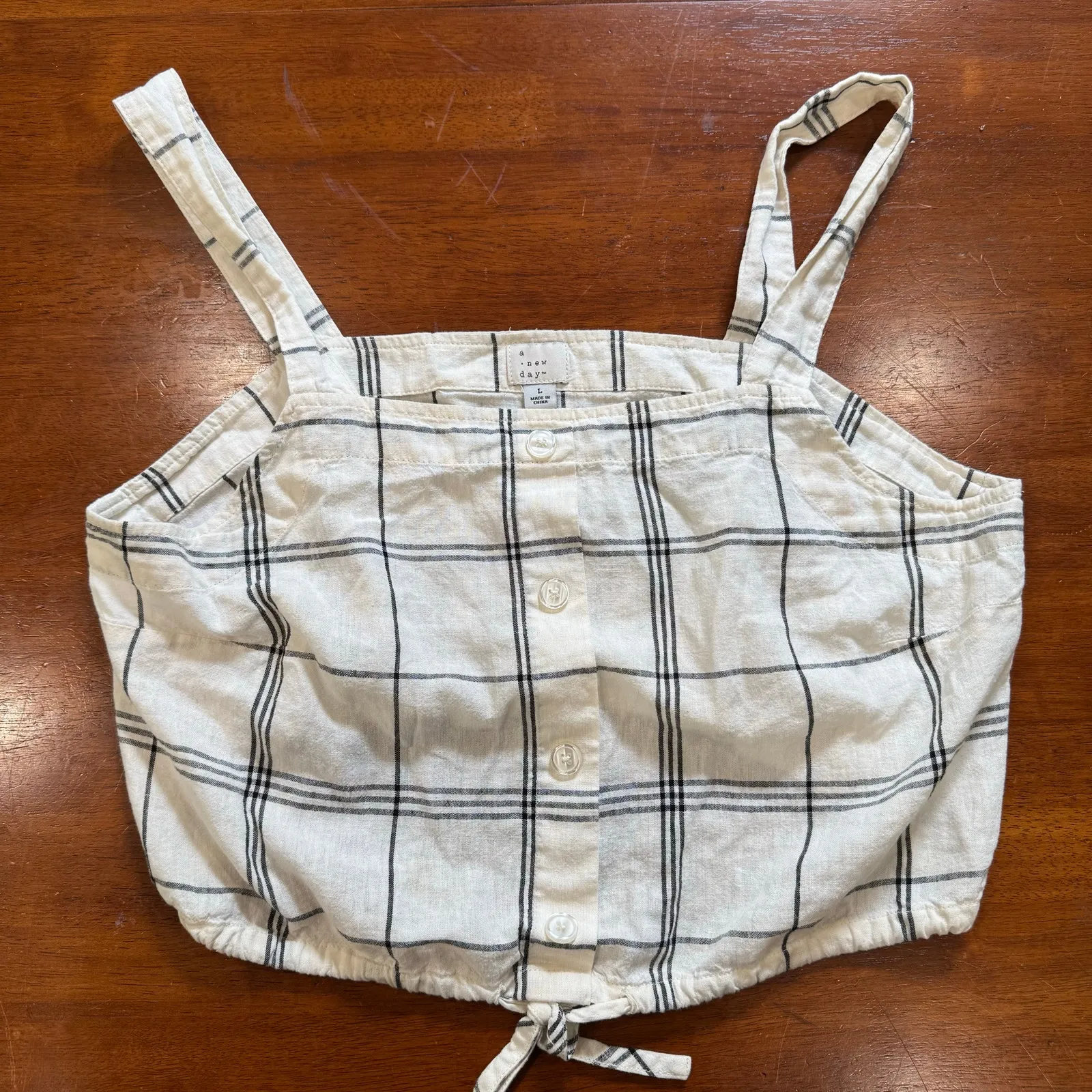 A New Day half top tank top buttons‎ size large - Image 4