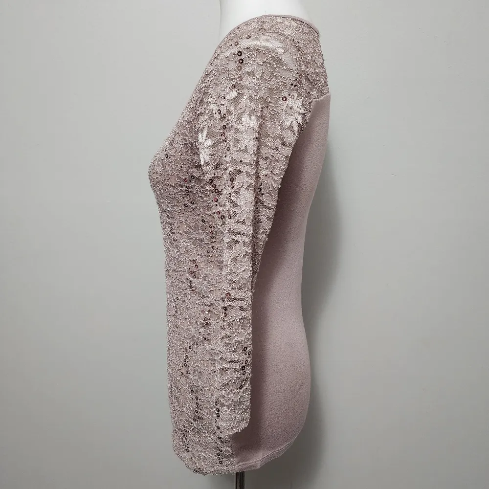Lavish Taupe Lace Sequin With Knit Contrast ¾ Sleeve Blouse Size Small - Image 3