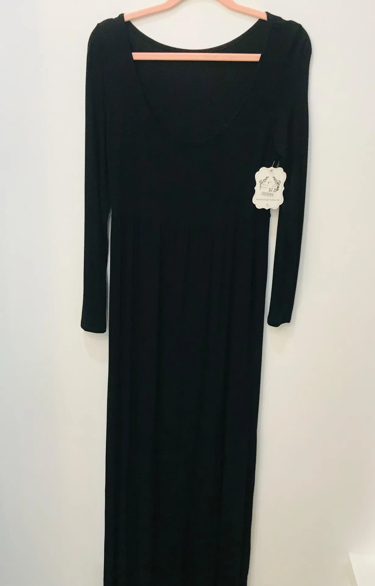 NWT  SOFT BABYDOLL Maxi DRESS small. - Image 4