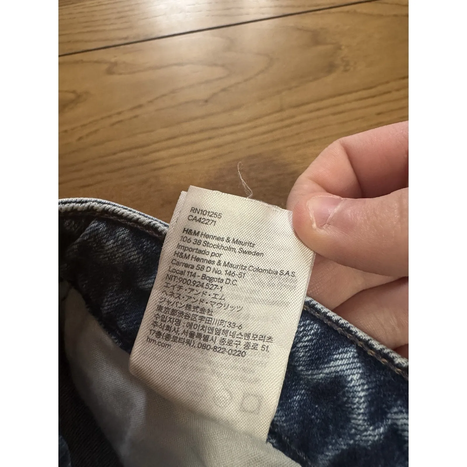 H&M Women Mom Jeans Ultra High Waist Size 4 Preppy Modern Designer Classic City - Image 12