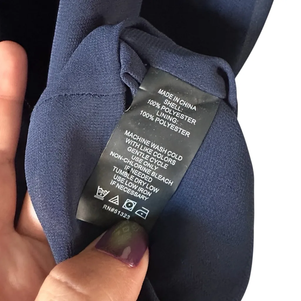 Vince Camuto Navy Sleeveless Layered Chiffon Blouse Top Size M - Image 5