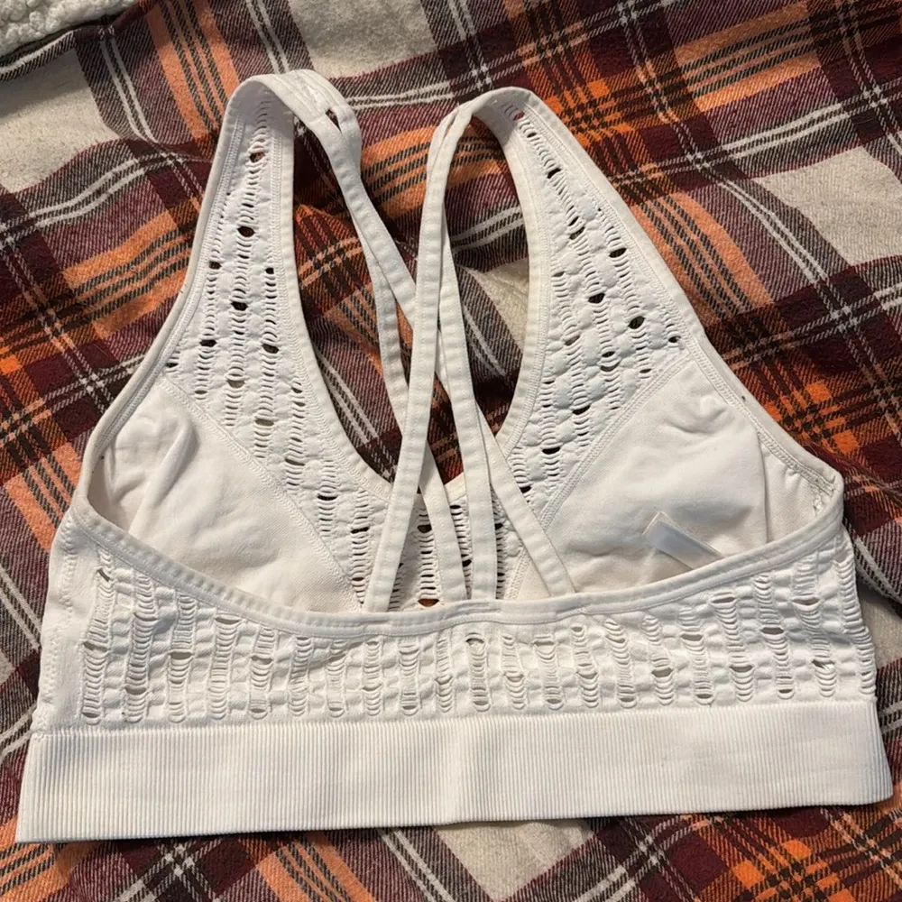 VICTORIA SECRET SPORT KNOCKOUT Sports Bra White Medium - Image 3
