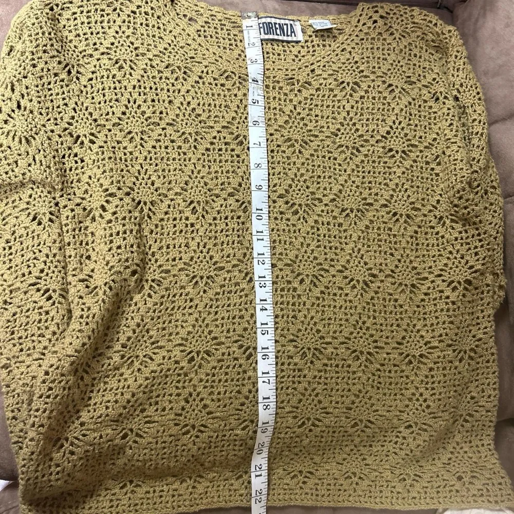 Vintage  whimsical crochet knit green fairy top size M - Image 7