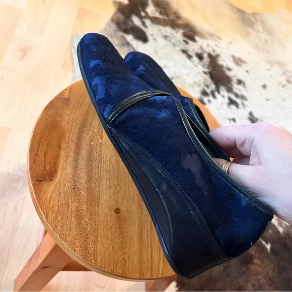 THIERRY RABOTIN Navy Velvet Hero Microfiber Slip On‎ Wedge Shoes Size 35 Blue - Image 4