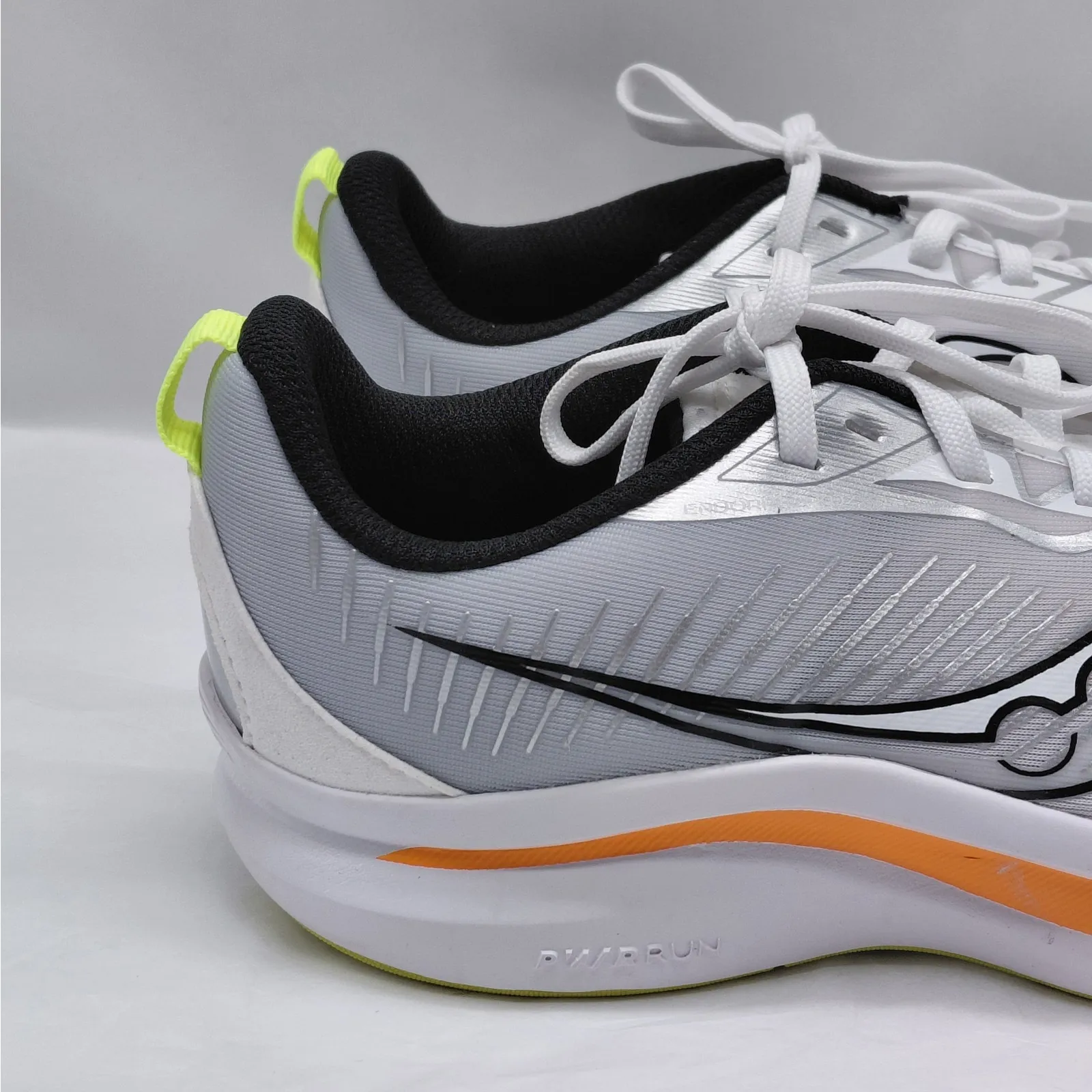 Saucony Womens 7 Endorphin KDZ Running Shoes White Silver Orange Youth 5.5M - Image 5