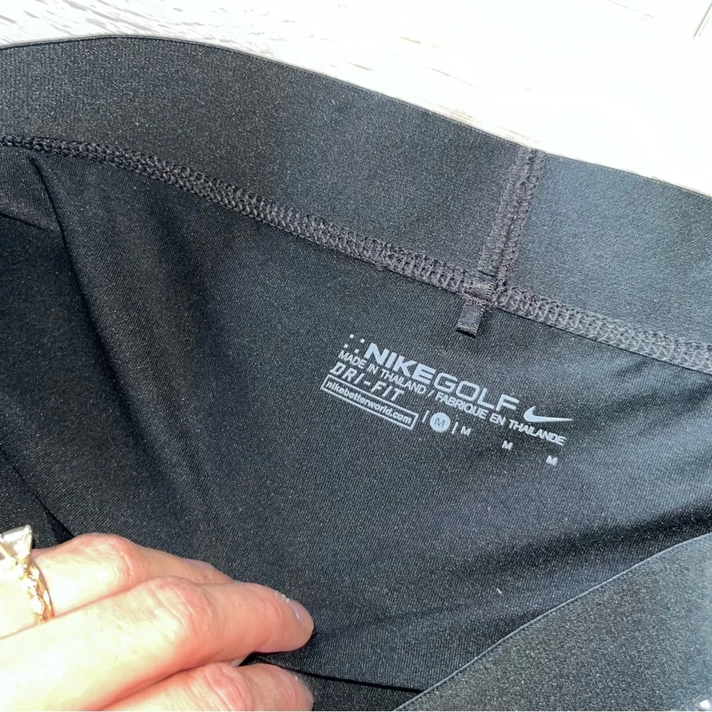 Nike Golf Dri-fit Skort skirt medium - Image 3