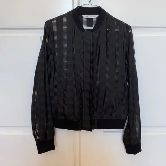 ZARA 🖤  Basic Black Mesh Cutout Bomber Jacket Size M - Image 3