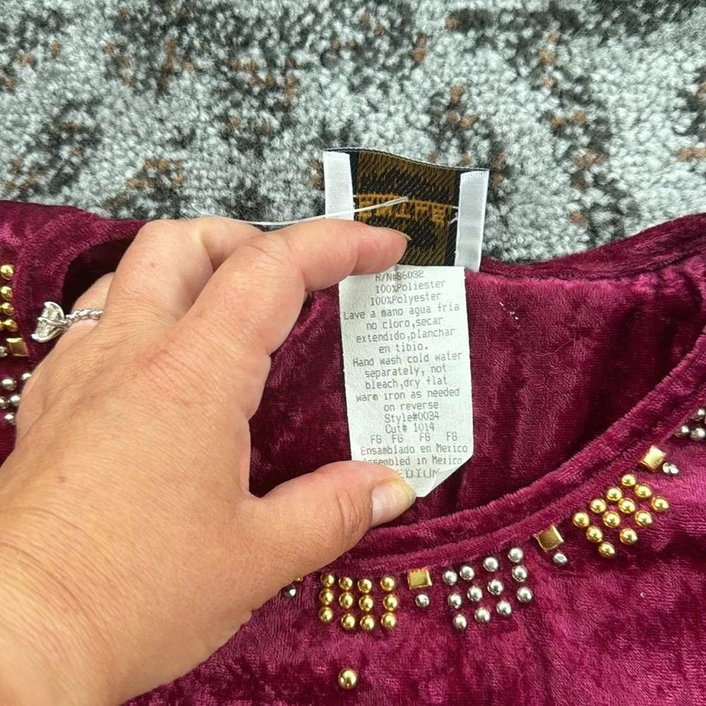 Vintage Bentley Crushed Velvet Two Piece Lounge Set Maroon Medium - Image 4