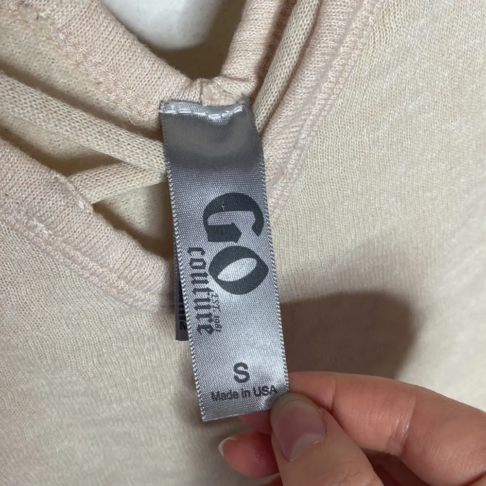 Go Couture criss cross v neck bell sleeve tunic in beige size S - Image 10