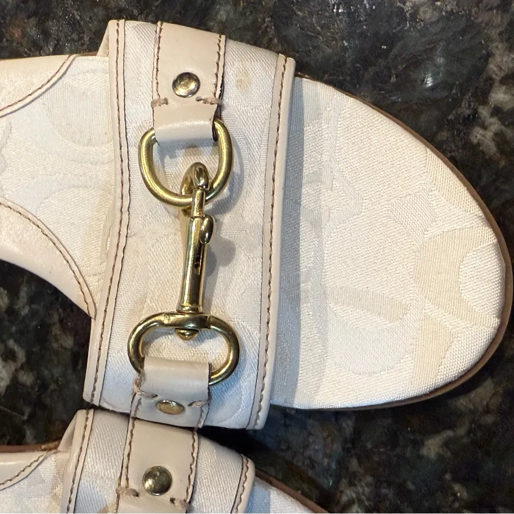 COACH Womens PATTIE Off White IVORY CC OPTIC Kisslock SLIDES‎ Sandals Shoes 9 R - Image 3