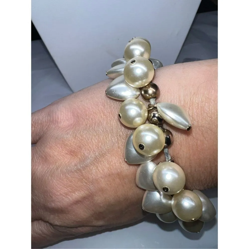 Vintage Faux Pearl Beads and Hearts‎ Roll On Bracelet Gold - Image 7