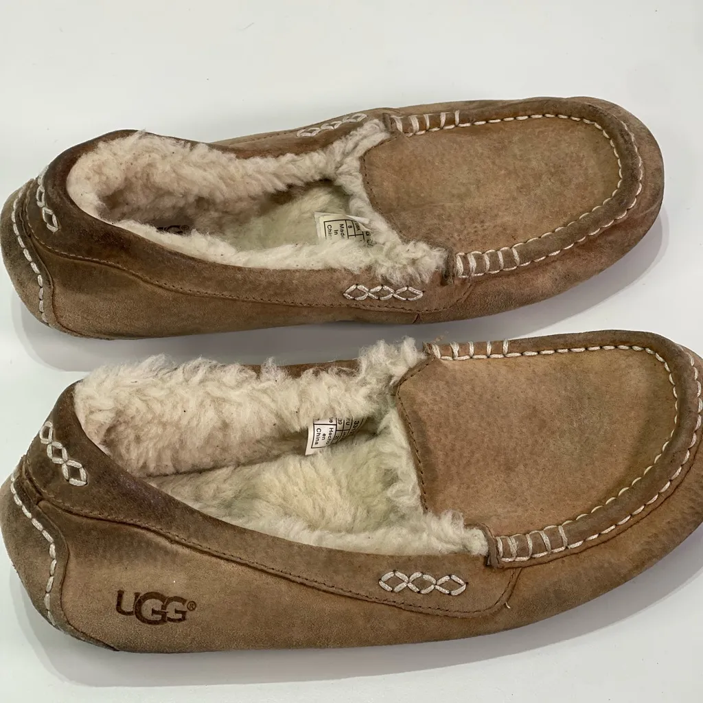 UGG Ansley Suede Moccasin Slippers Shoes  3312 Women Tan 8 - Image 3