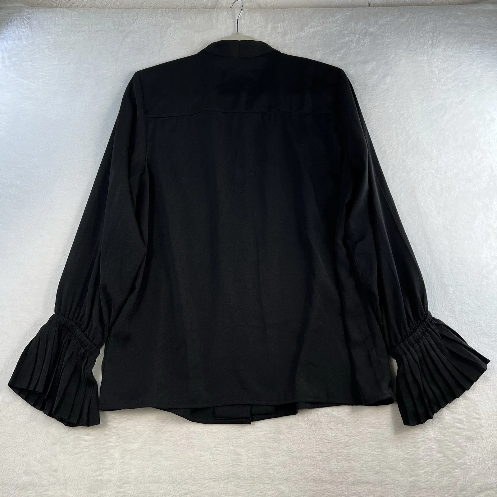 Banana Republic L Large Long Sleeve Pleat Cuff Black Button Up Tie Front Blouse - Image 11