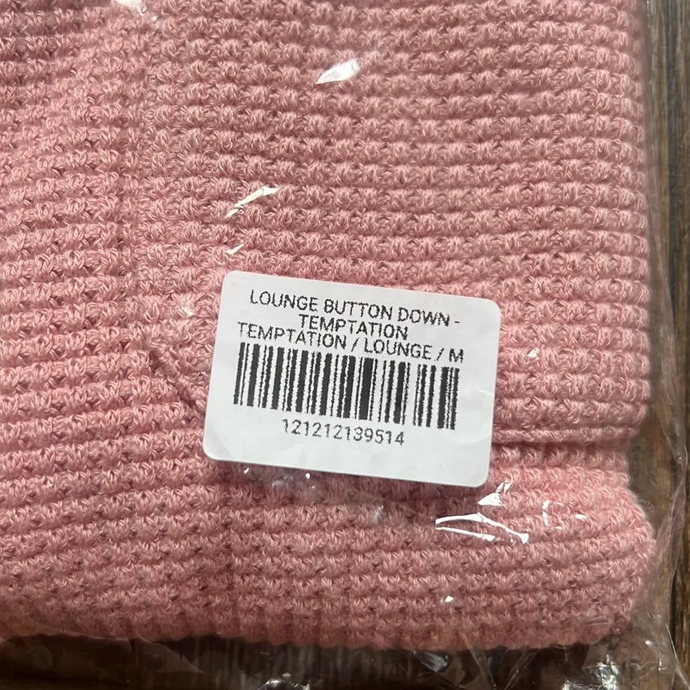 Set Active  Lounge Button Down Temptation - Image 4