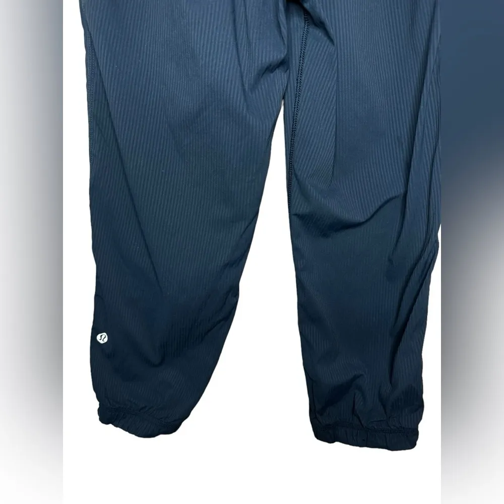 Lululemon Dance Studio Crop II Pants Size 2 Black - Image 8