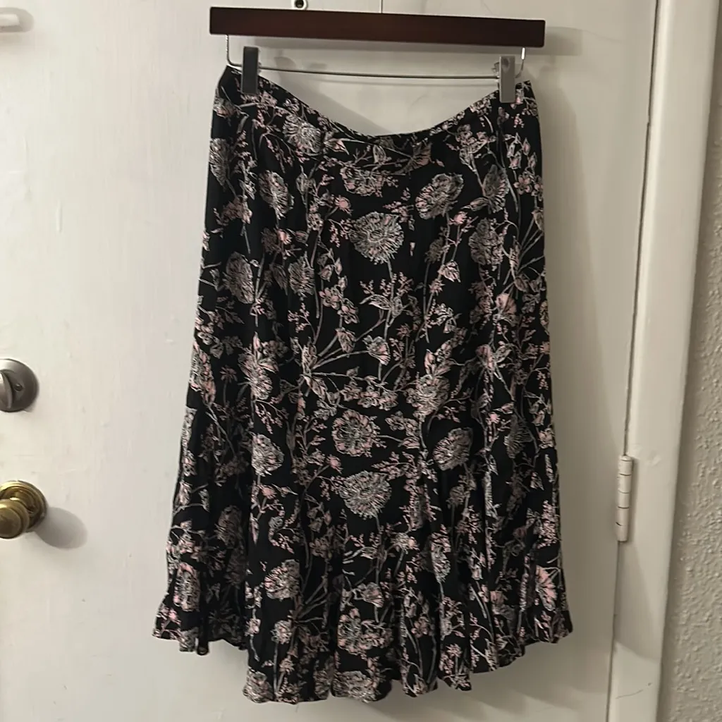 Talbots Fit & Flare Skirt 6 Black/Pink Floral Flowy Cottagecore Feminine Boho - Image 2