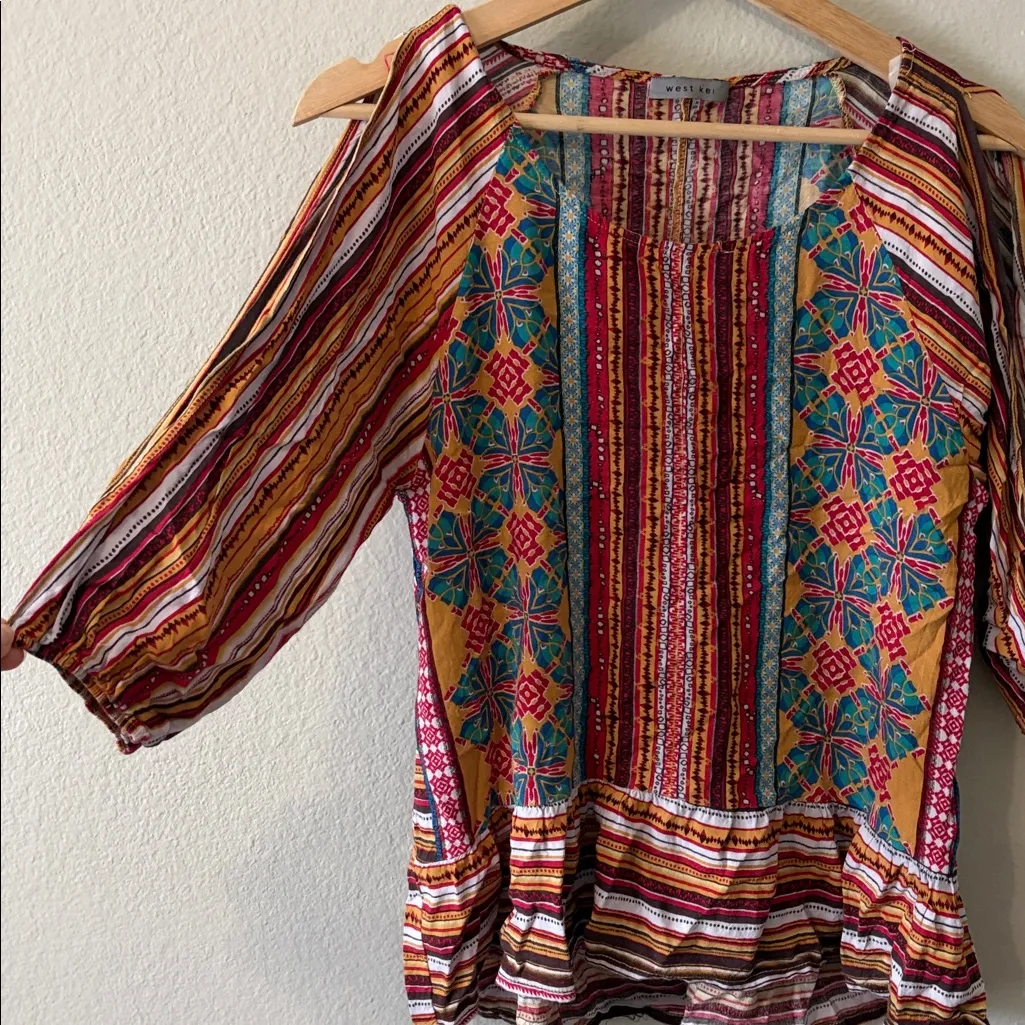West Kei  Anthropologie Geo Printed Cold Shoulder Top Blouse Size S  Boho - Image 4