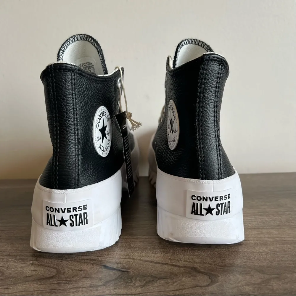 Converse Chuck Taylor All Star Lugged Hi Black Leather Shoe Size 8.5 or 10.5 - Image 4