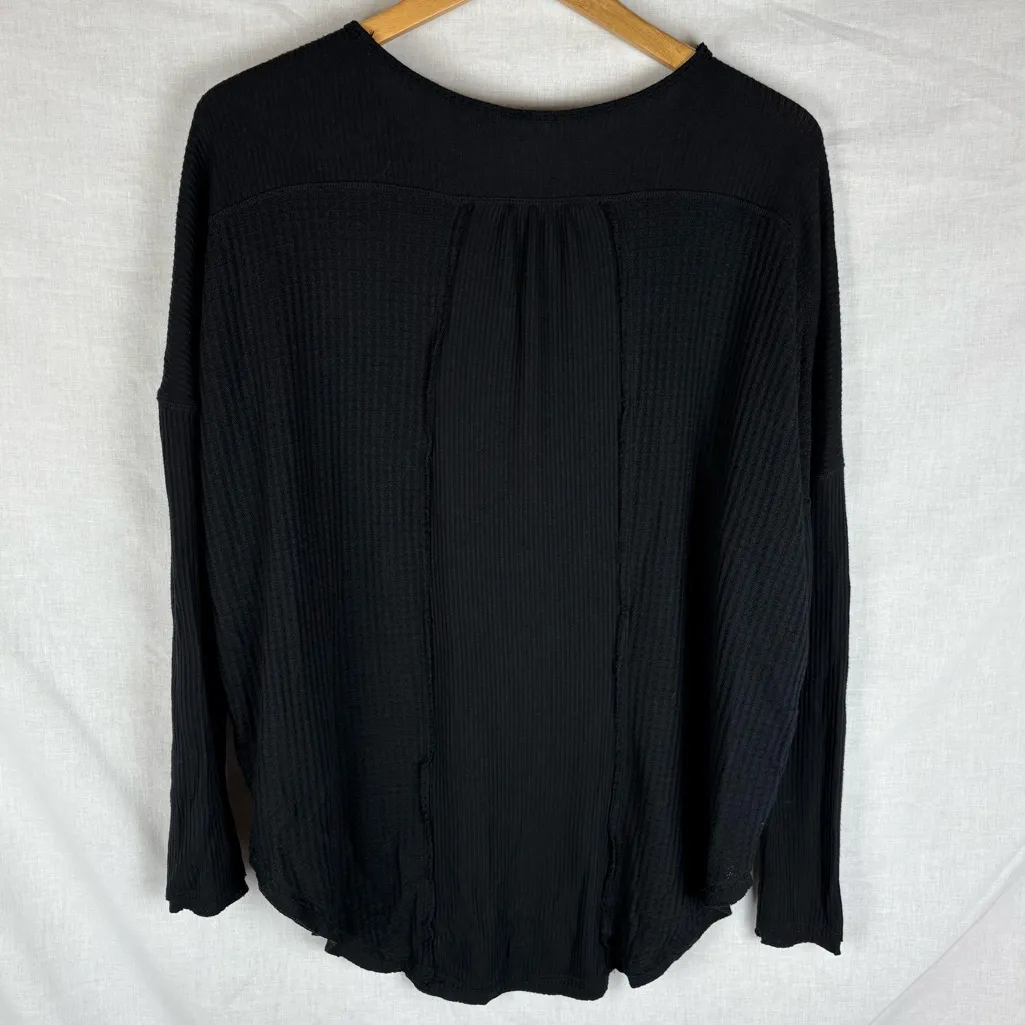 Free People Women's Long Sleeve Leo Henley Tee Black - Image 3