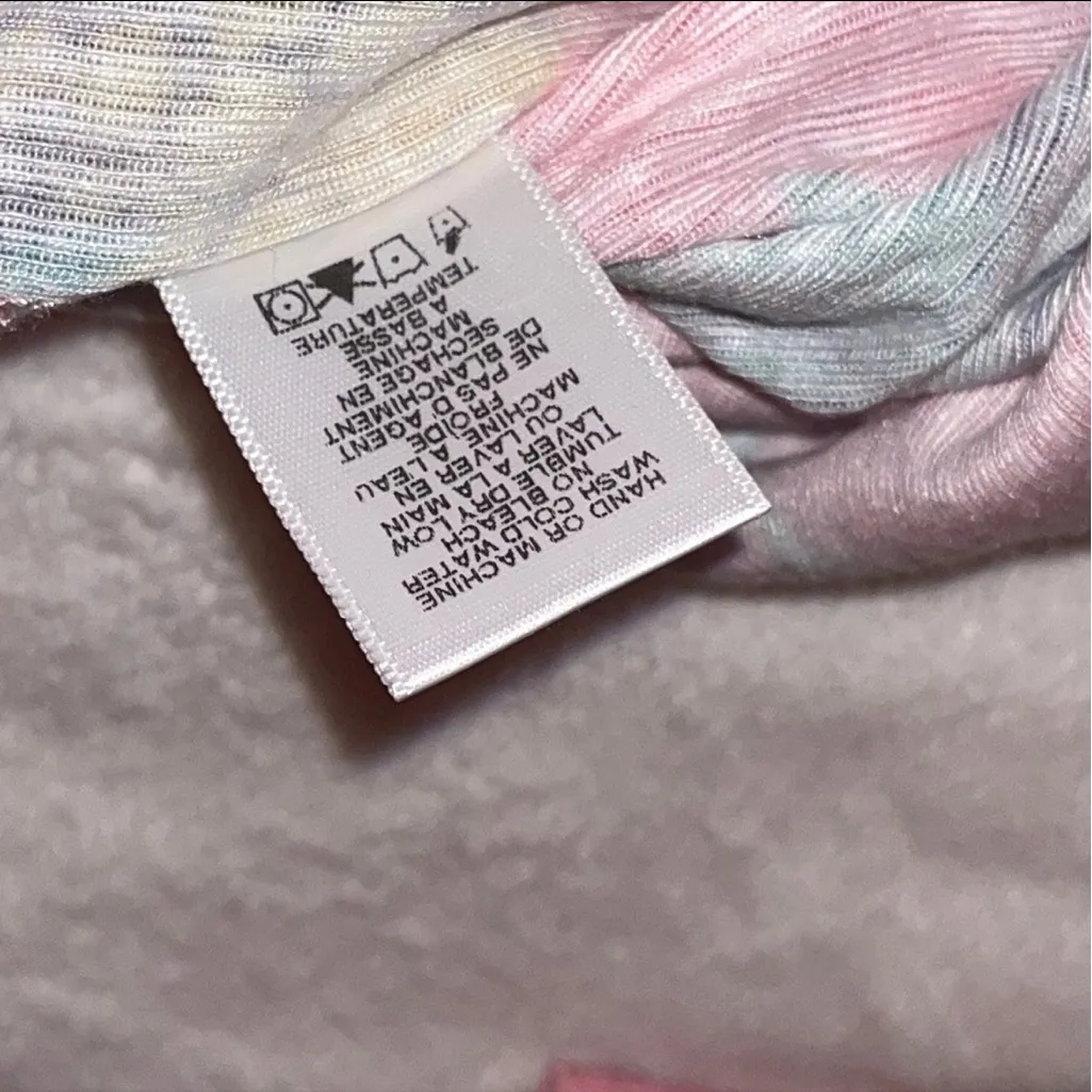 Womens Wildfox Waffle Knit Pineapple top size Small - Image 5