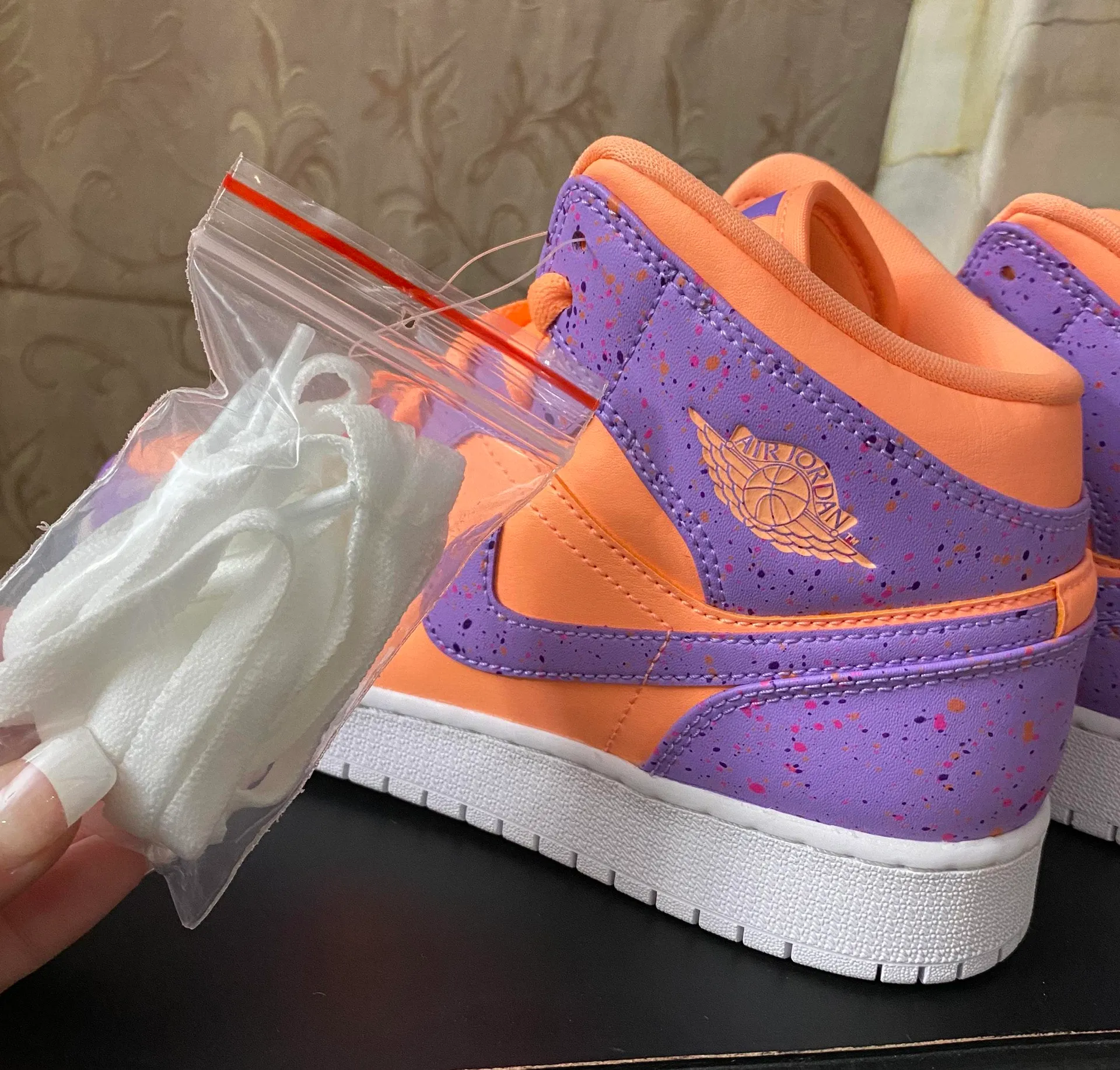 air jordan 1 atomic pulse