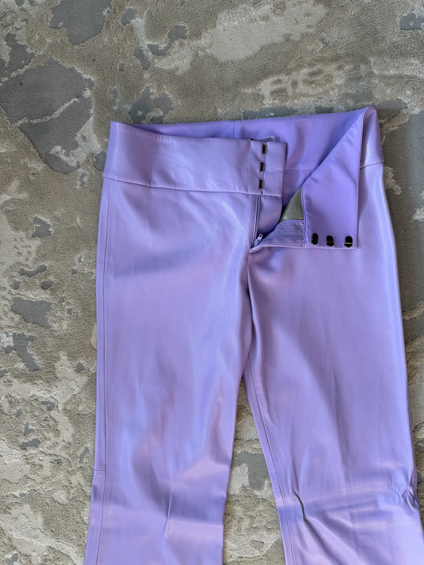 Alice + Olivia Vegan Leather Pants - Image 6