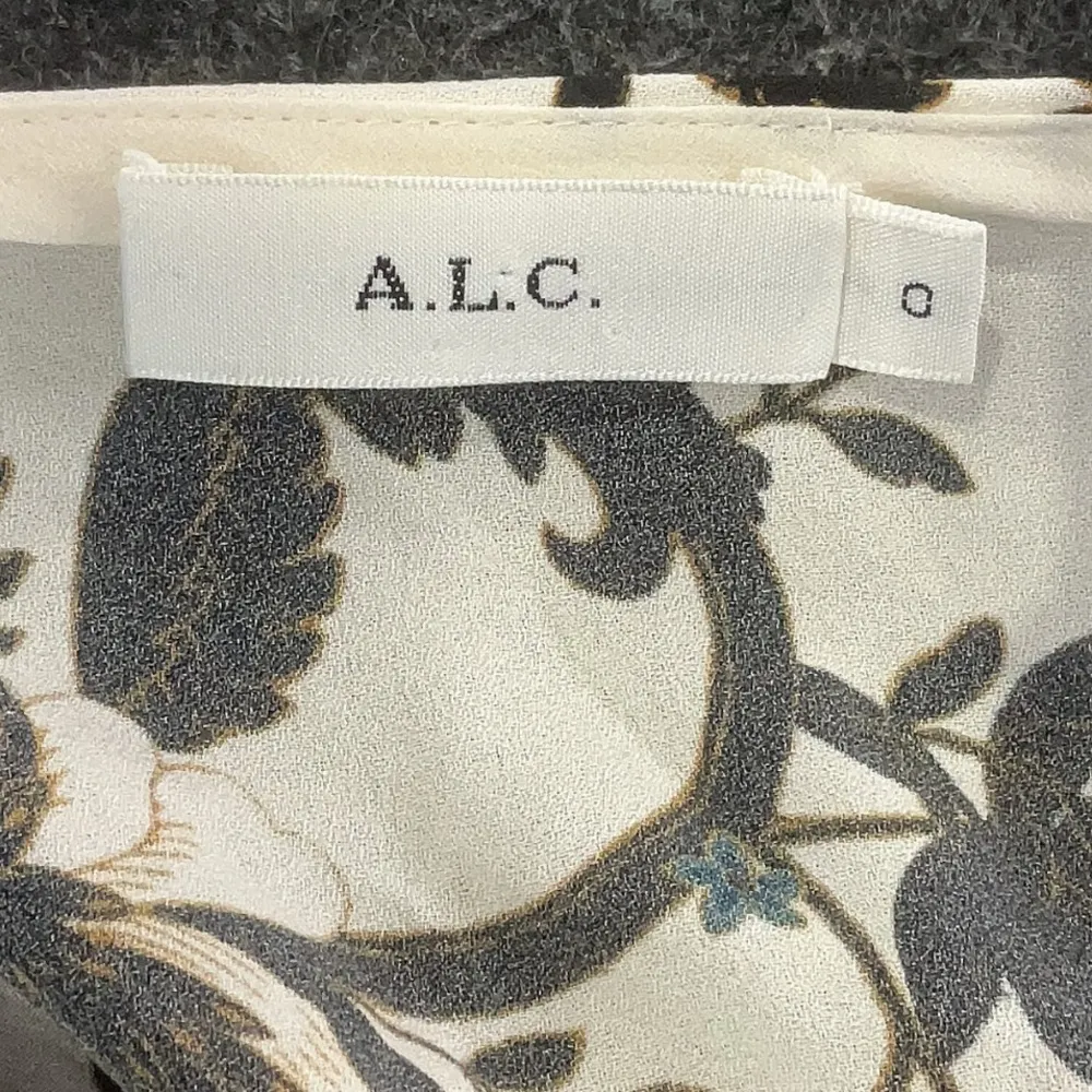 A.L.C. Women's Sleeveless 100% Silk Top Peplum Tank Blouse Floral White Size 0 - Image 5