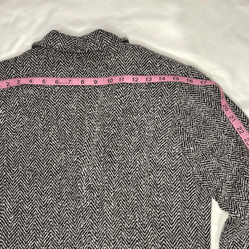 Appleseed chevron patterned black and white soft 2 button blazer jacket - Image 8