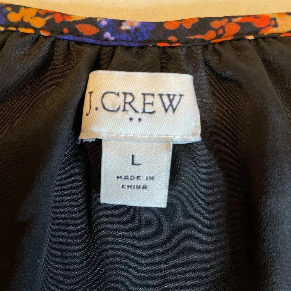 J. CREW Floral Print Crinkle Peasant Top Size L - Image 6