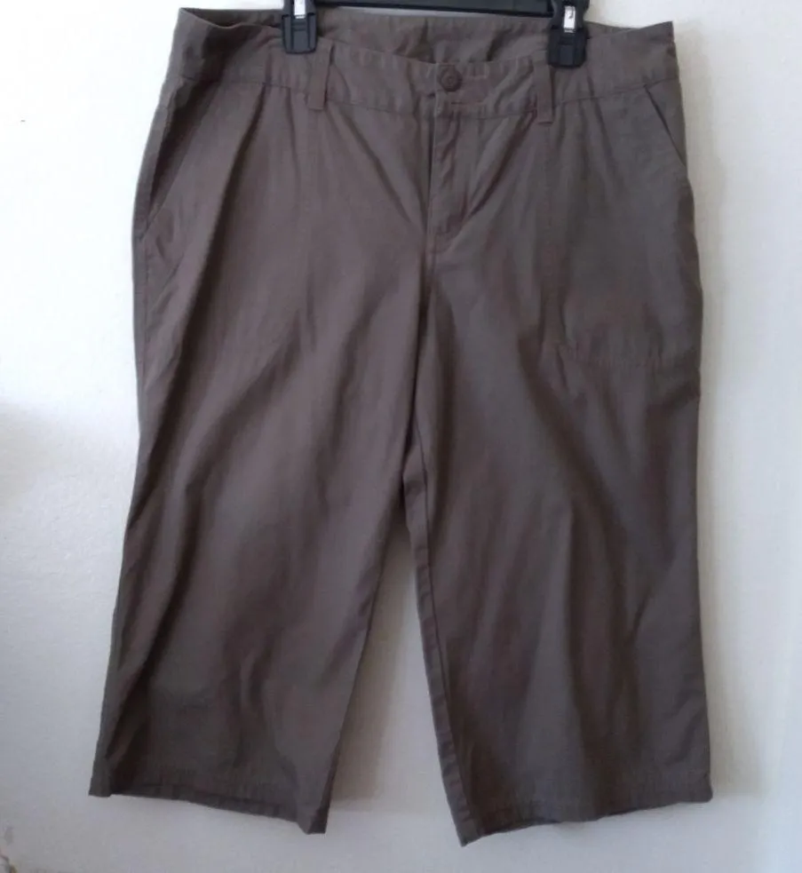 Patagonia capilene capri women's pants - Image 2
