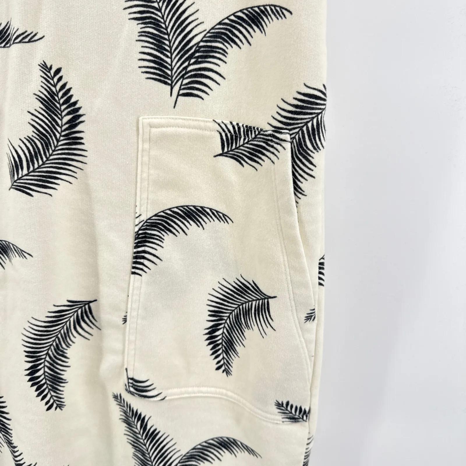 Lou &‎ Grey Women's Palm Leaf Print Knit Terry Dress Cream Medium Pockets - Image 2