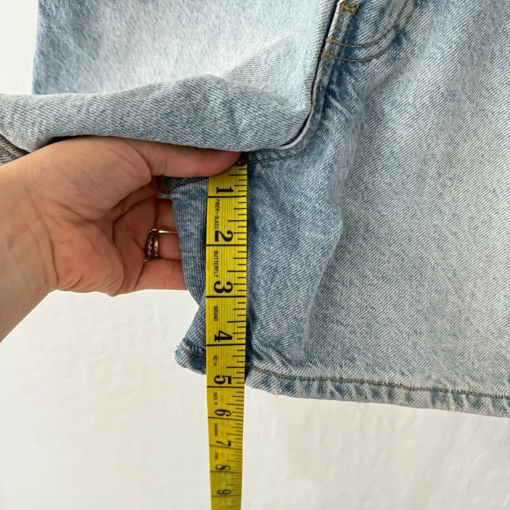 ZARA  Light Wash Mom Dad High Rise Jean Shorts Size 4 - Image 9